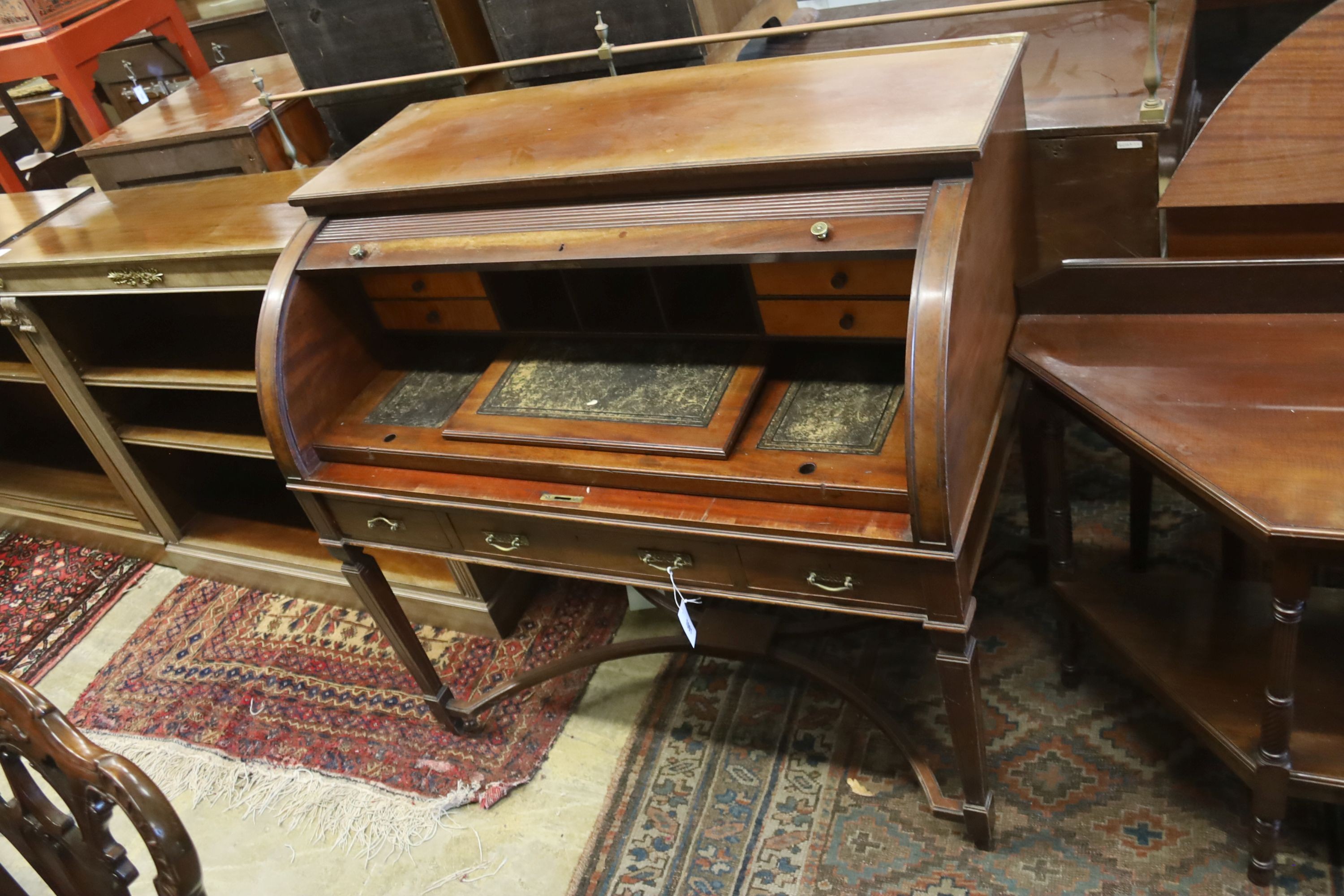 An Edwardian George III style mahogany cylinder bureau, width 107cm, depth 62cm, height 103cm